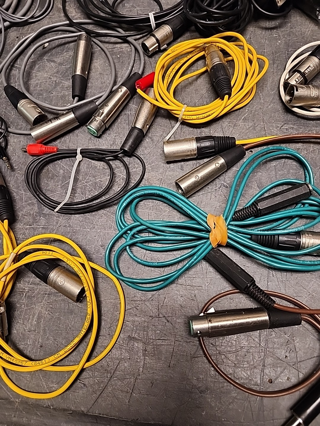 Lot of Audio Cables (50+)