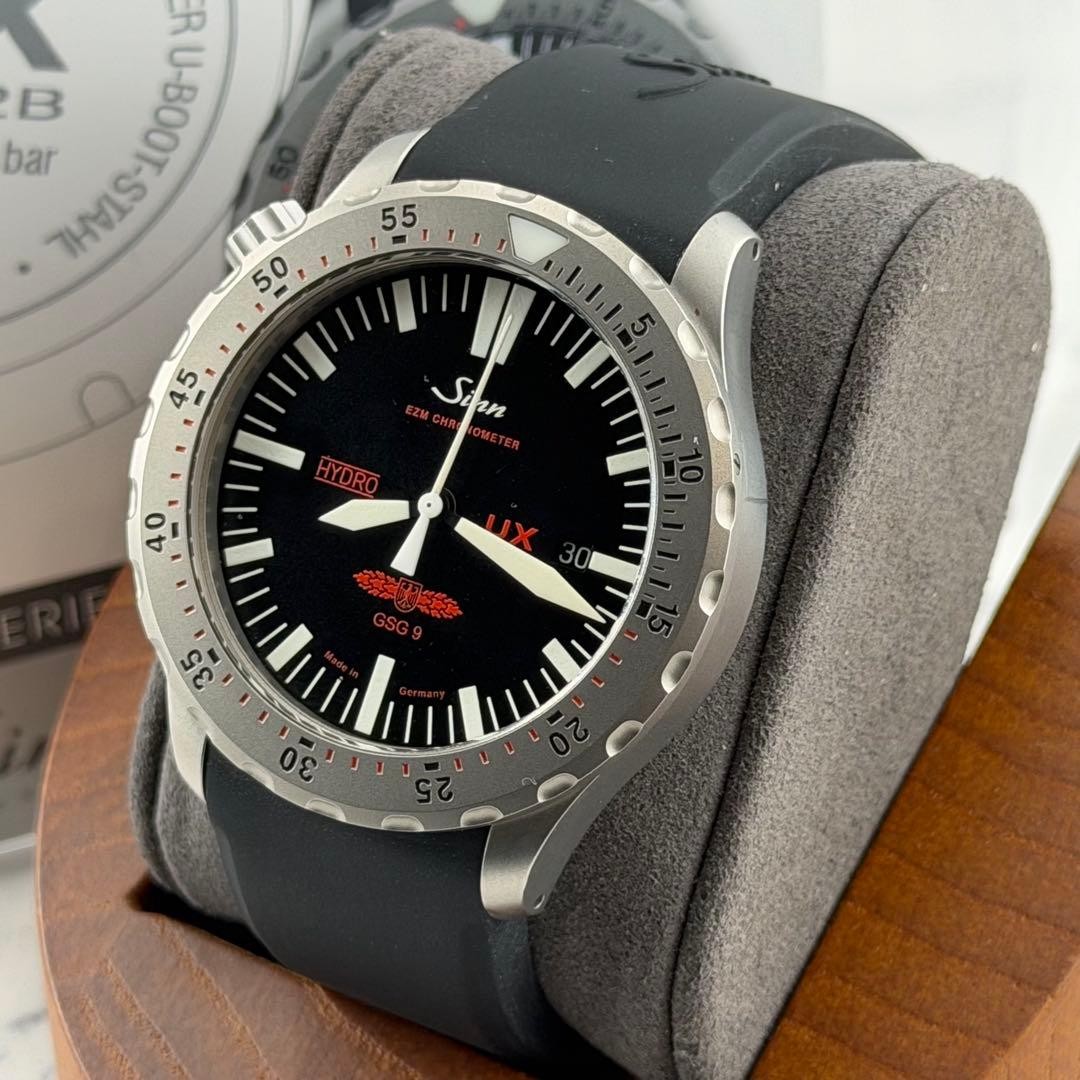 Sinn Watch 403 UX.GSG9 Black Dial Silicone Strap Sapphire Crystal w/Warranty