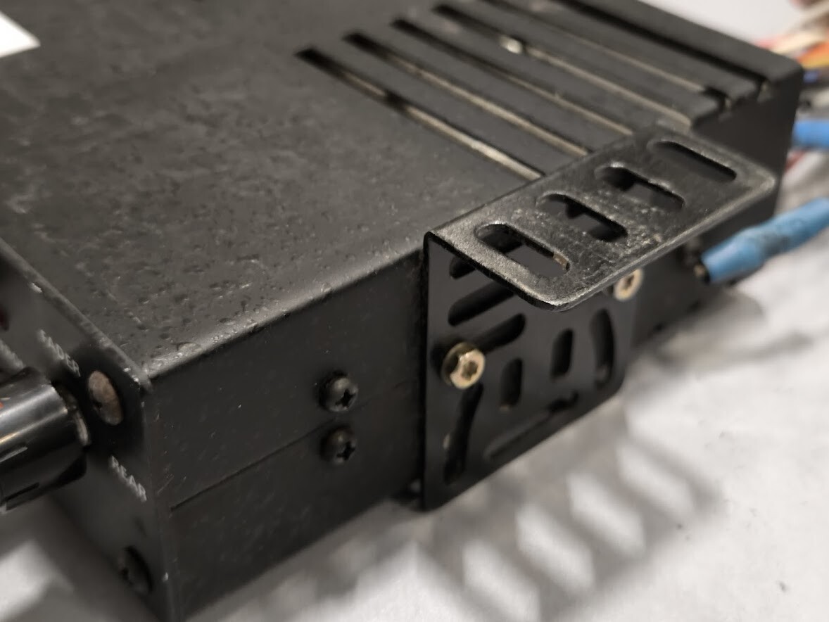 Elite Graphic Equalizer Booster – Used, Working, Scratches