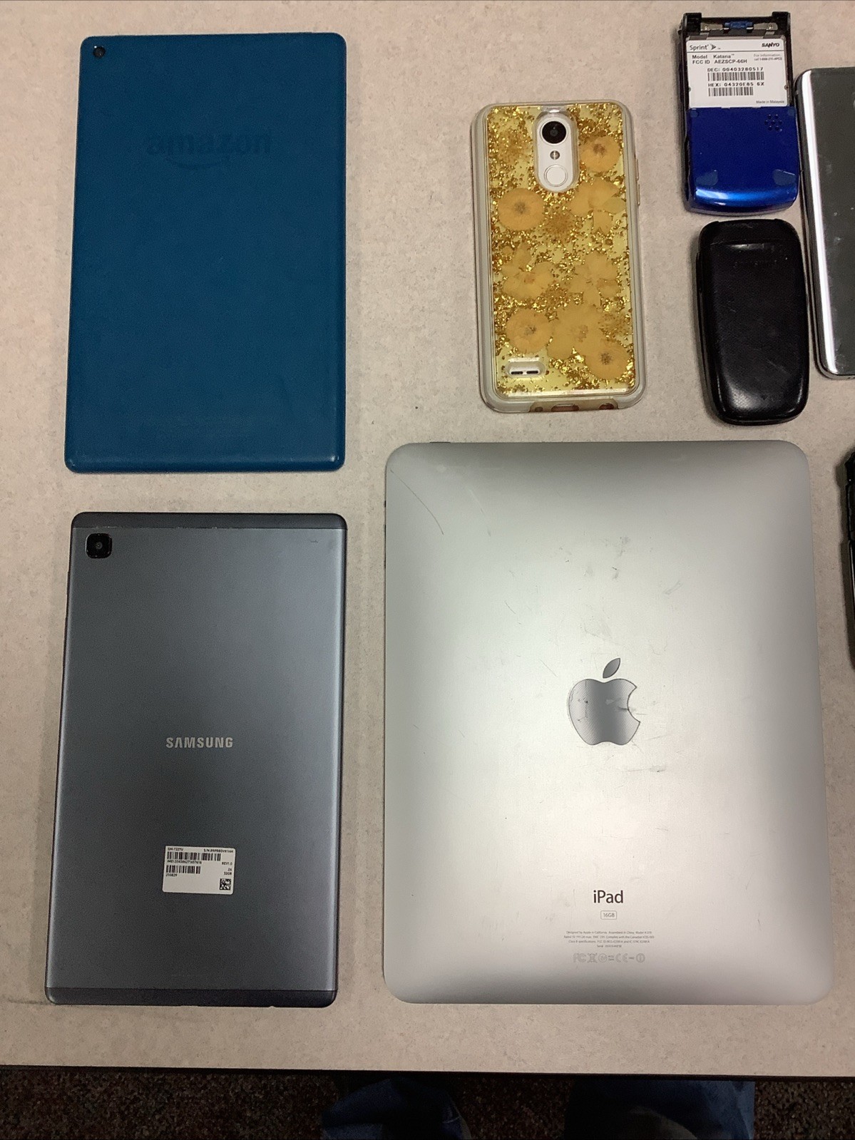 Bulk Electronics Repair Lot 9x Phones 3x Tablets Untested Locked Parts As Is