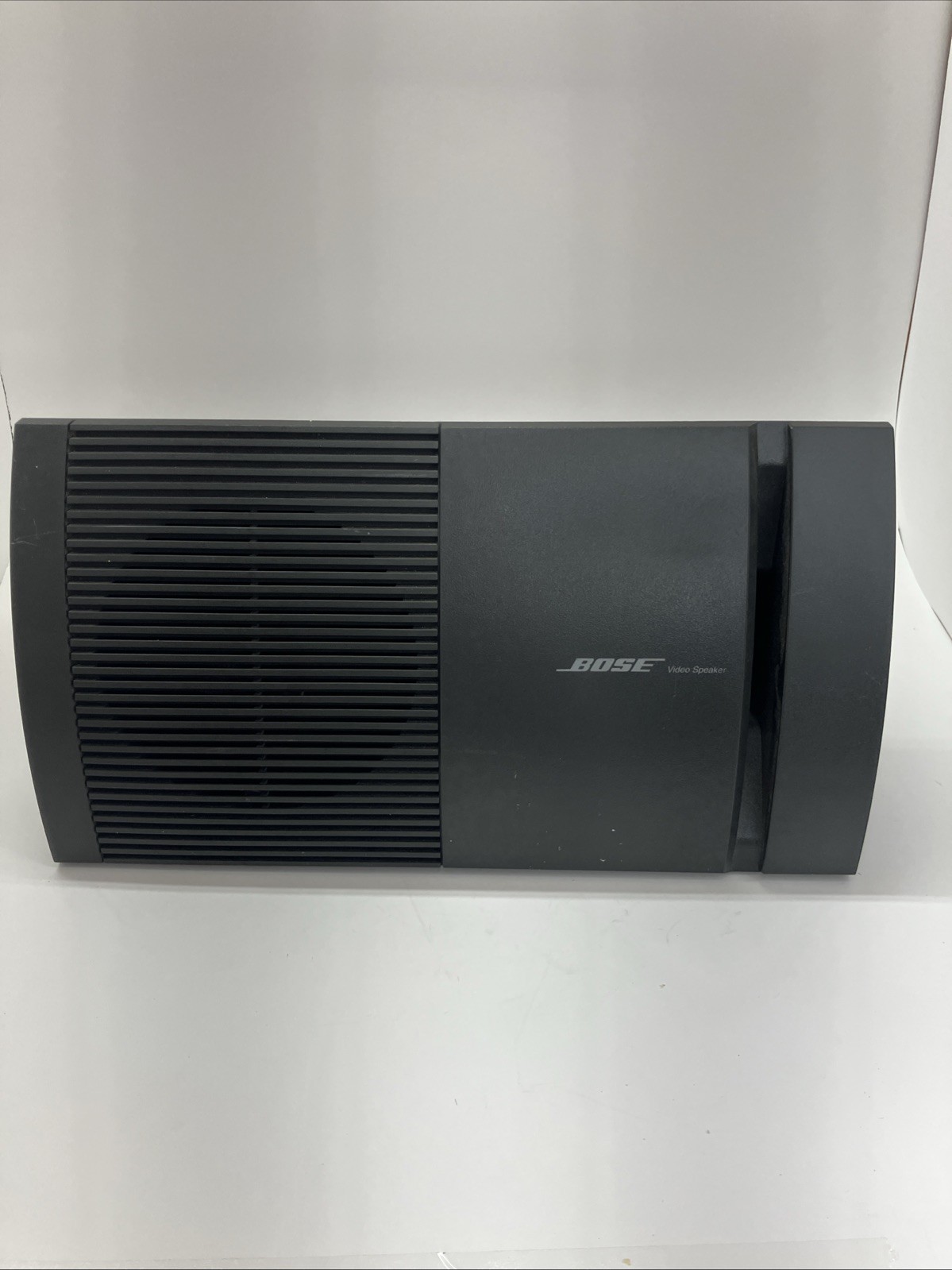 Nice!! Works!! BOSE #V1000 V-100 “Video Center Channel Speaker” –