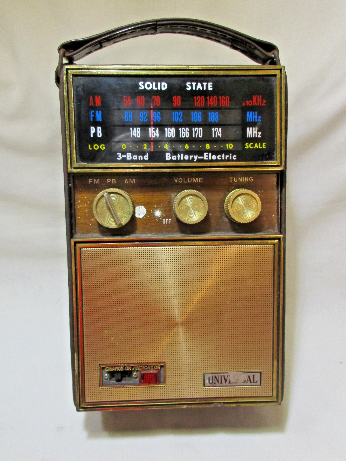 (Choice) “Missing Link” EmpirE or Universal Brand Hong Kong Transistor Radios