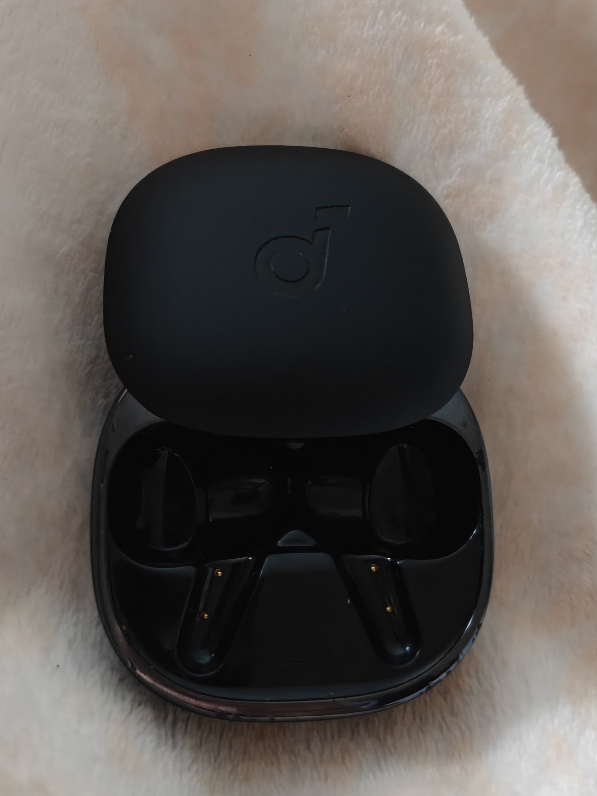Soundcore liberty 4 charging case ONLY
