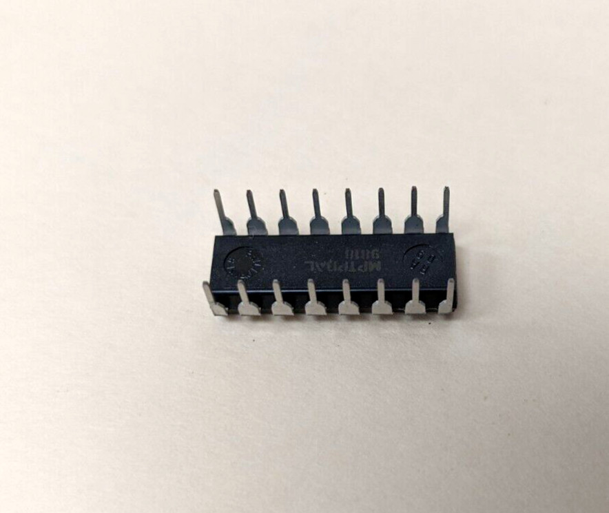 1 lot (10 Pieces) of Maxim #MAX623EPE High-Side Power Supply