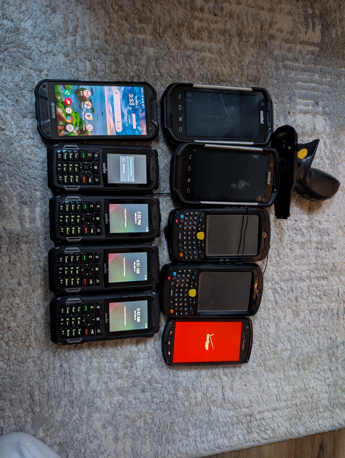 Lot Of 10 Mobile Device |4 Sonim XP5|2 Motorola MC55A0|2 Symbol TC700H|2 Kyocera