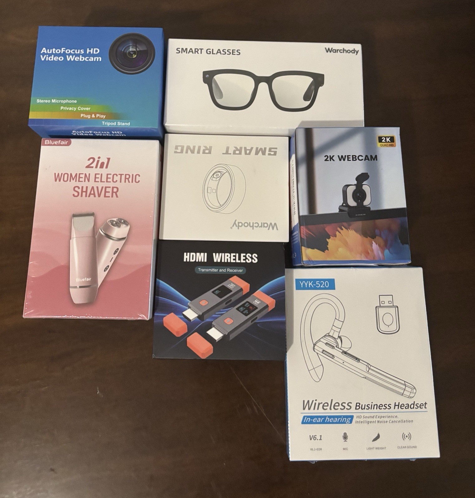 Mixed Loot: Smart Glasses, 2k Webcam, HDMI, Smart Ring, Electric Shaver and more