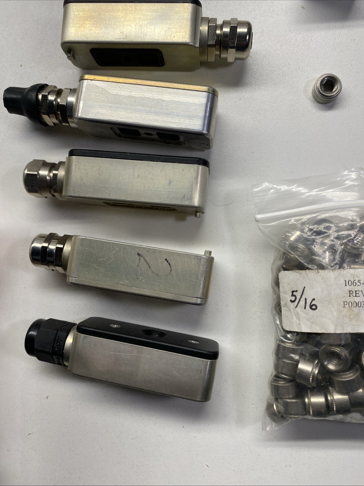 Electronics project boxes+Parts. See Pictures..B35