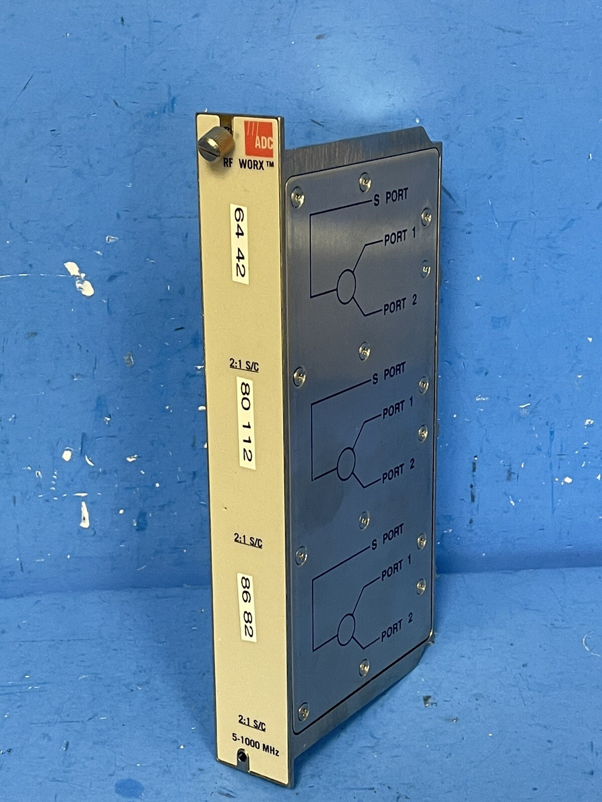 ADC RF WORX SCV-3002F / DC 5-1000 MHz 2:1 S/C SPLITTER