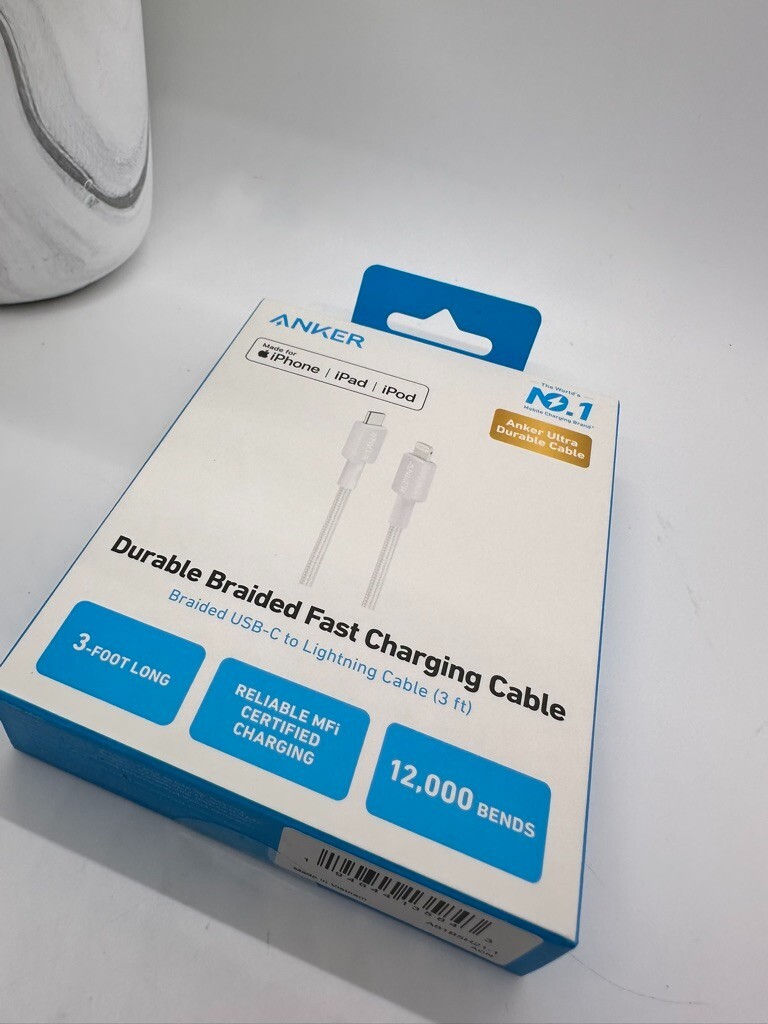 Anker 3′ Braided Lightning to USB-C Fast Charging Cable – White