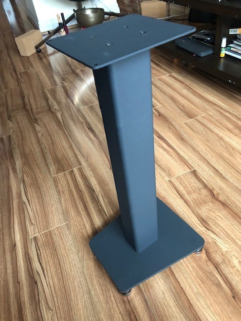 Minty! ELAC LS80 Speaker Stands. All metal. Fillable. 23 5/8″ Tall. Matte Gray.