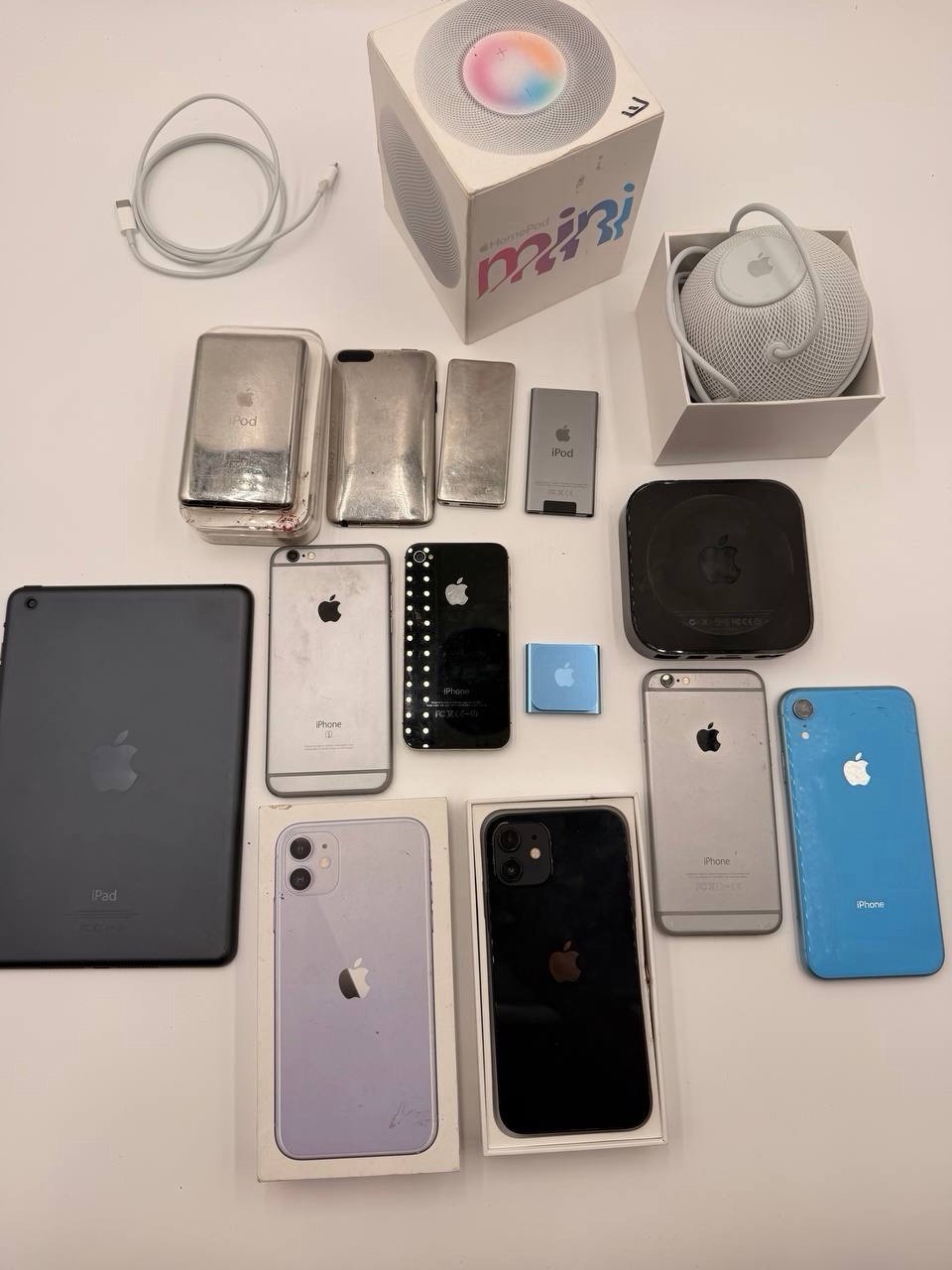 Apple Electronics Lot – Untested / Parts