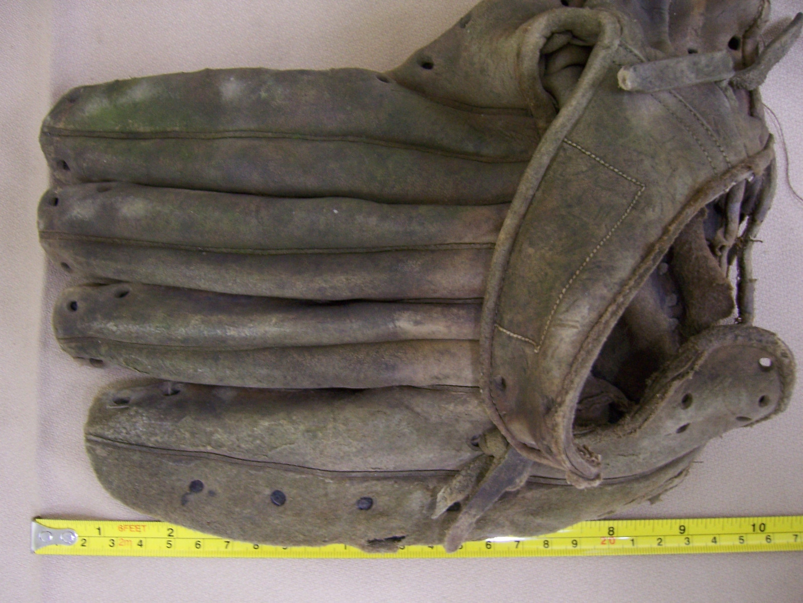 antique Baseball Glove Mit Leather for display only RIVER SALVAGE