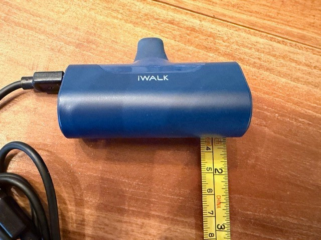 iWalk portable iPhone charger, blue, in great condition, pocket size with cord