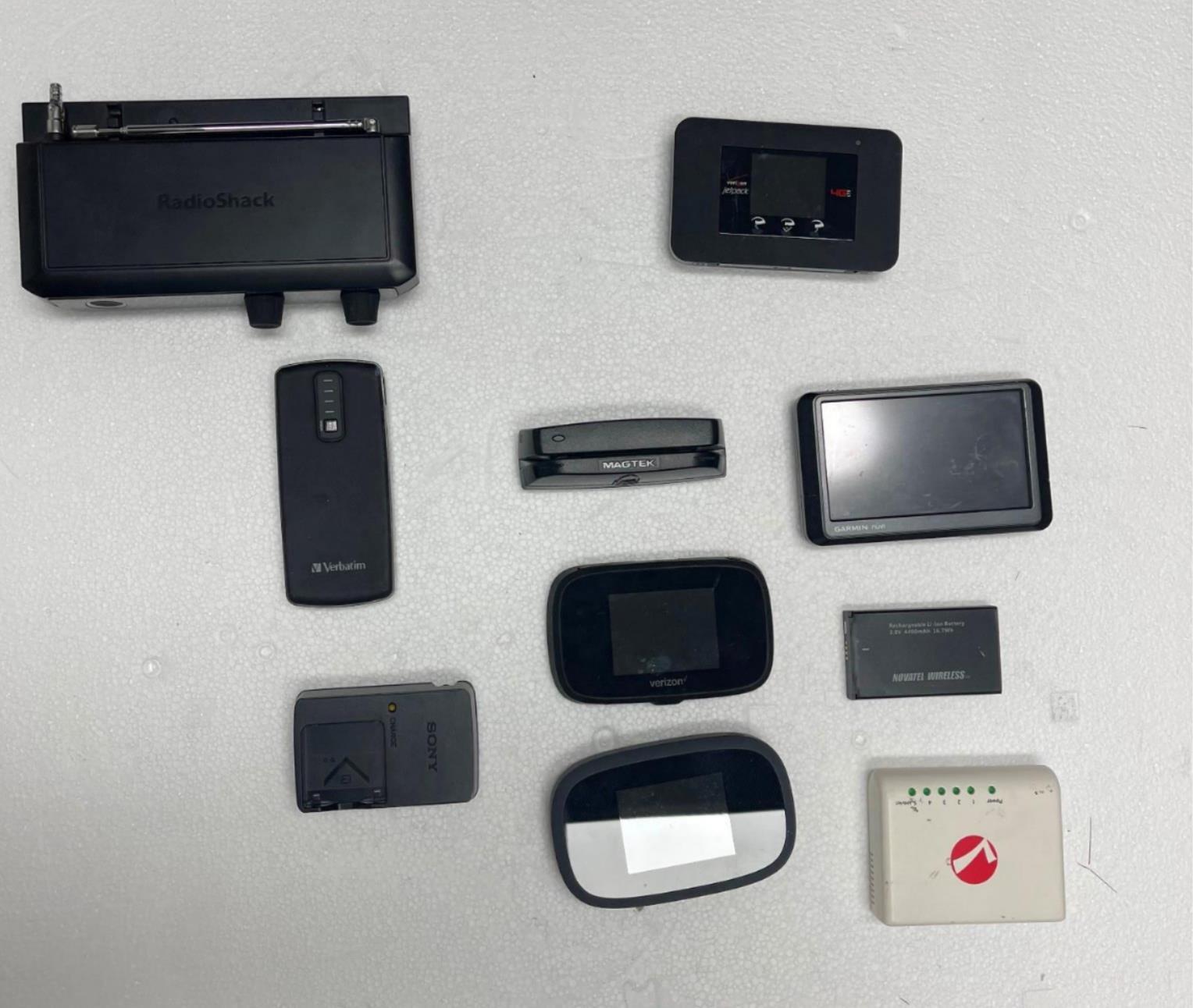 Lot of Verizon MiFi8800L MiFi7730L Verbatim No.98019 Garmin Nuvi MagTek CCReader