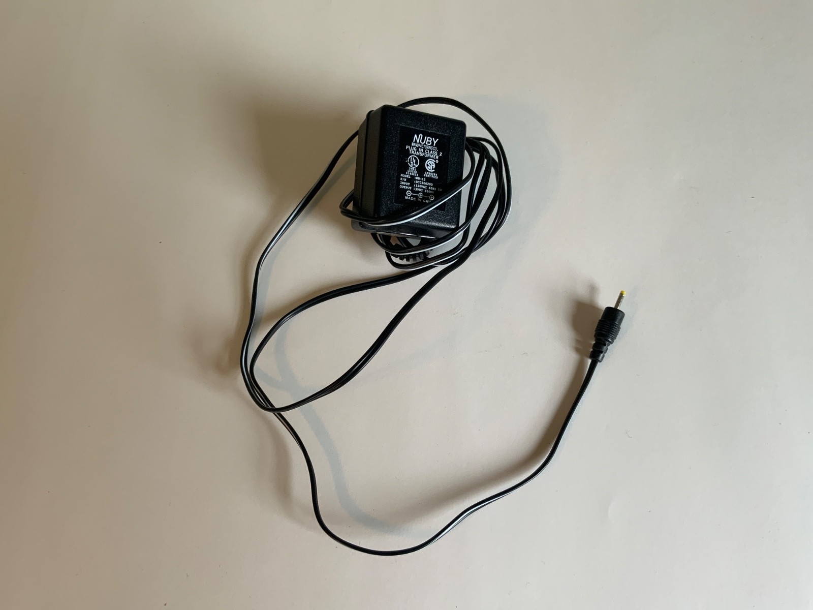 Mixed Lot of 11 Small Electronics and Cables- Untested – Belkin, Blackberry, etc