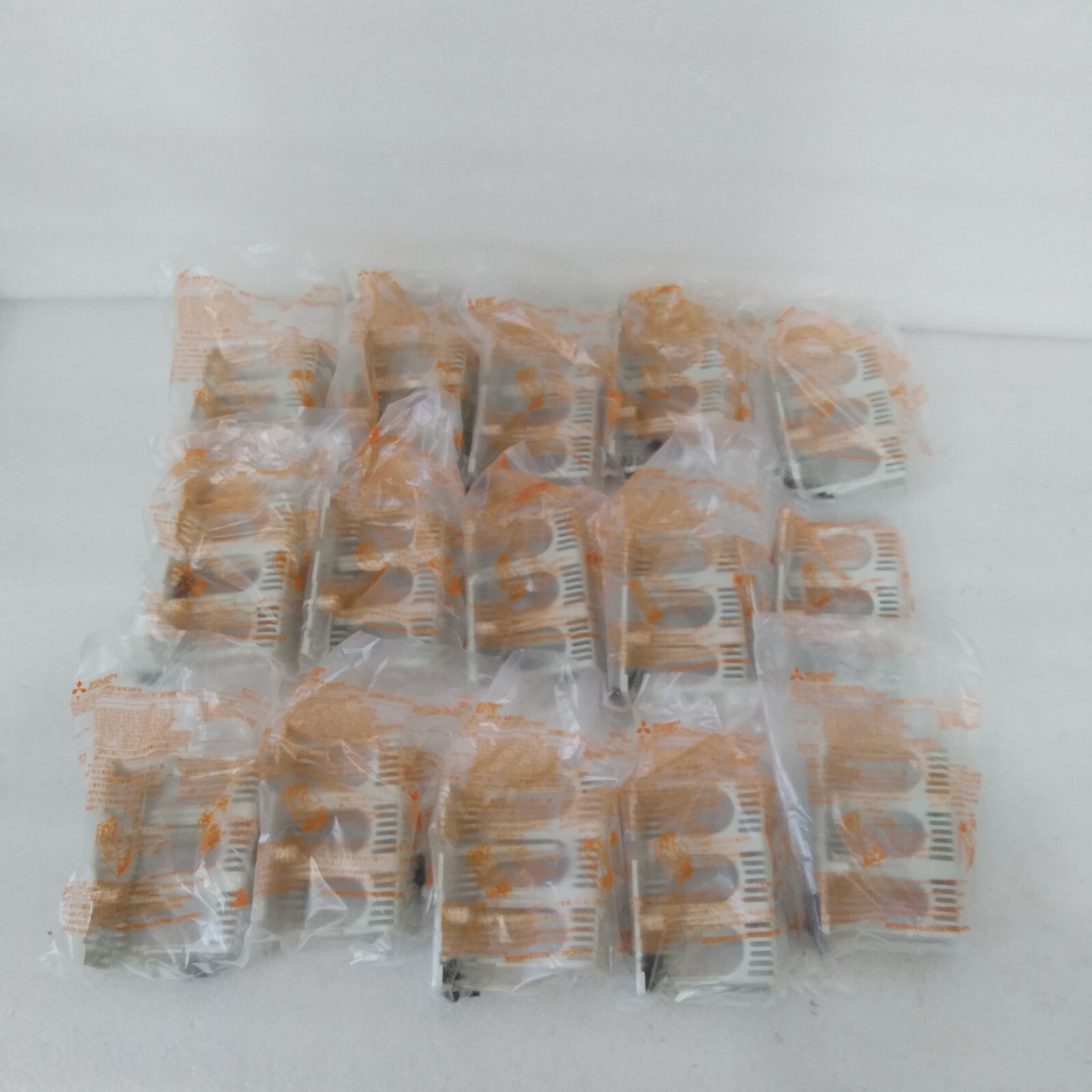 Ship within 24 hours MITSUBISHI PLC 10PCS TCS-2SV3 NEW