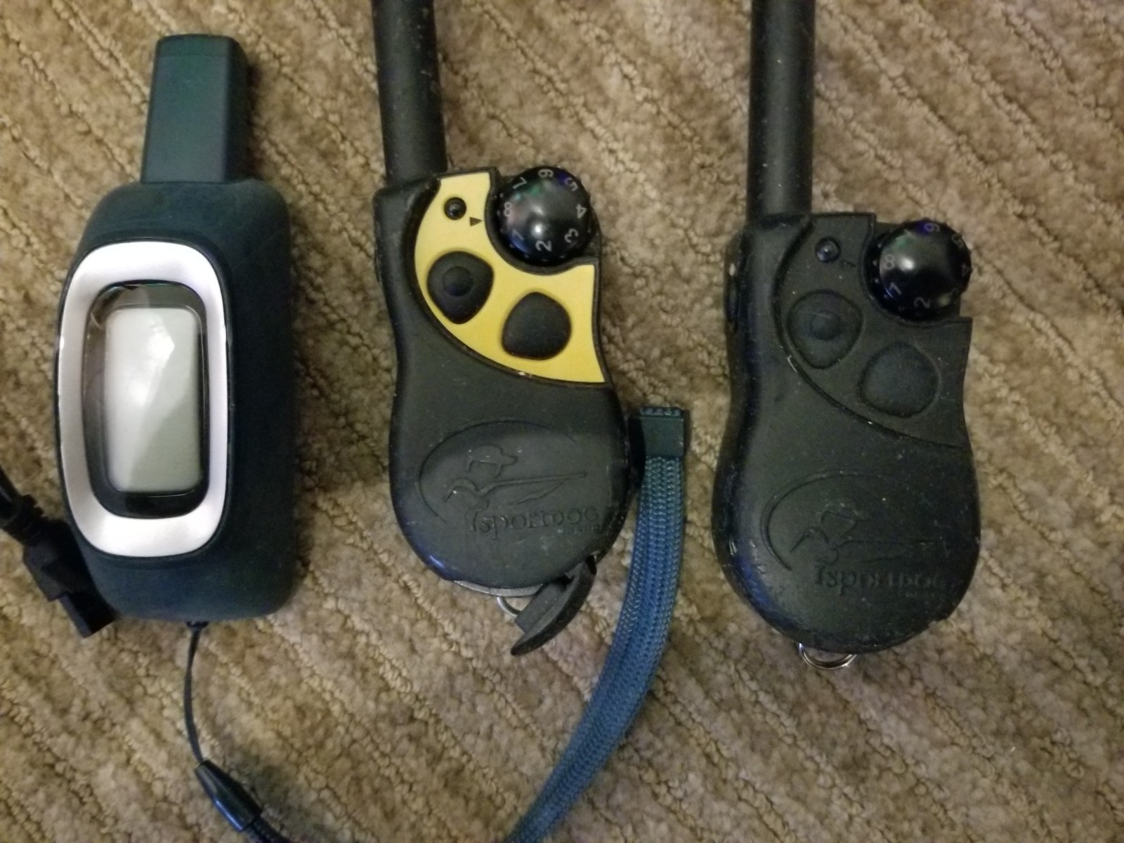 Lot of electronic collars, remotes and PetSafe perimeter fence