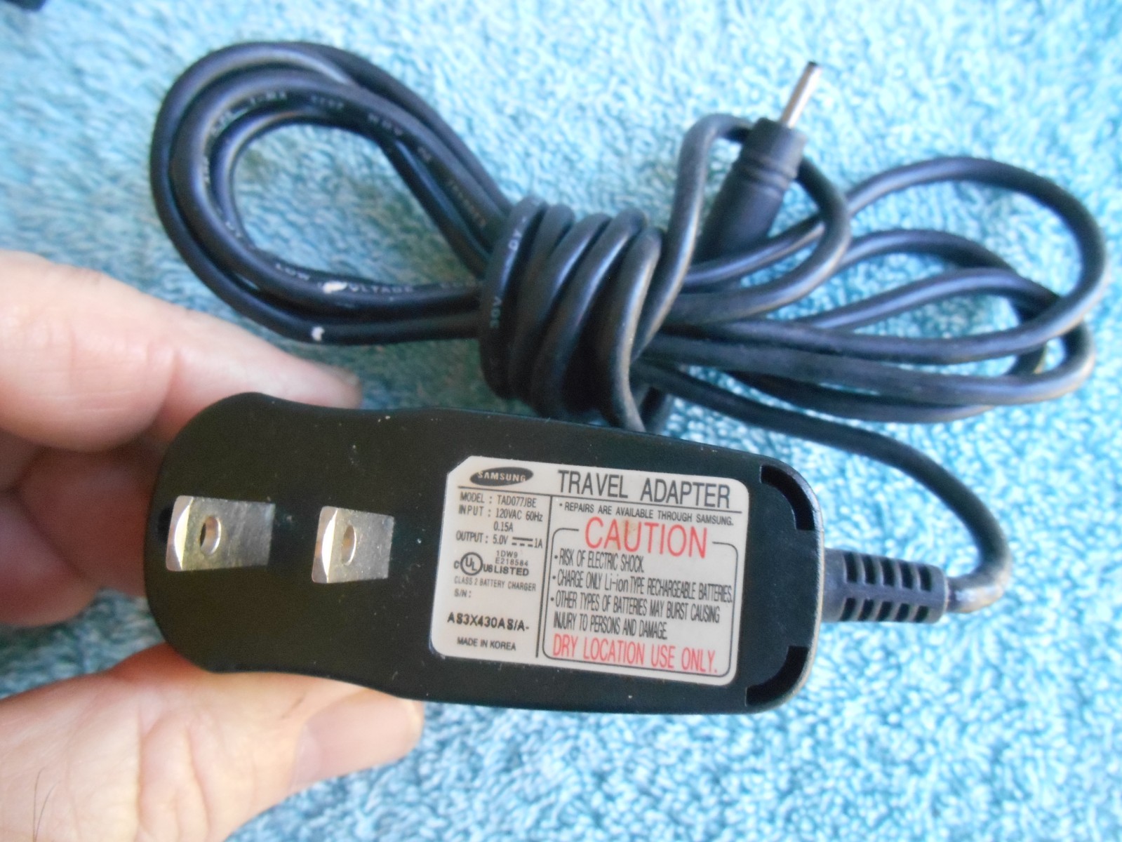 WHOLESALE LOT OF 11 ASSORTED 12 VOLT DC PLUG TRAVEL CHARGERS