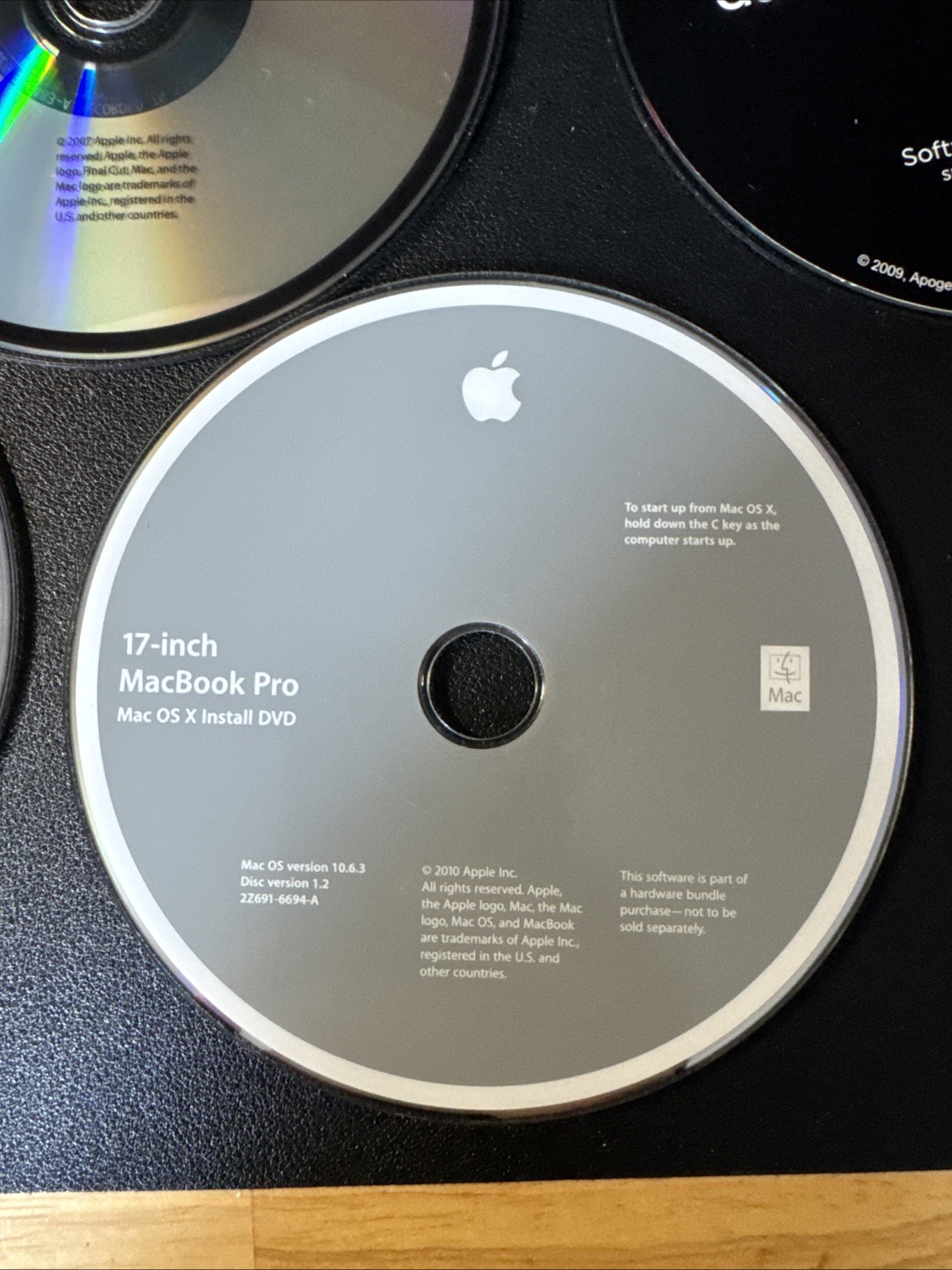 Apple Programs Assortment Lot of 10 – 2006-2010