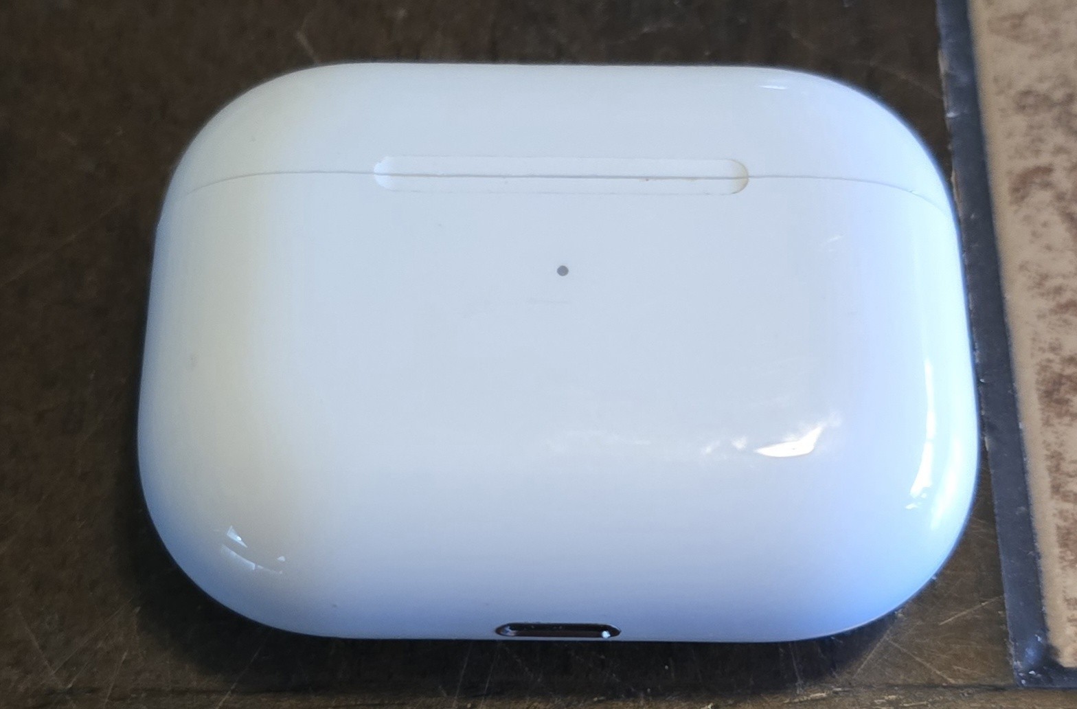 Generation 1 Apple Pencil & Airpod Pro