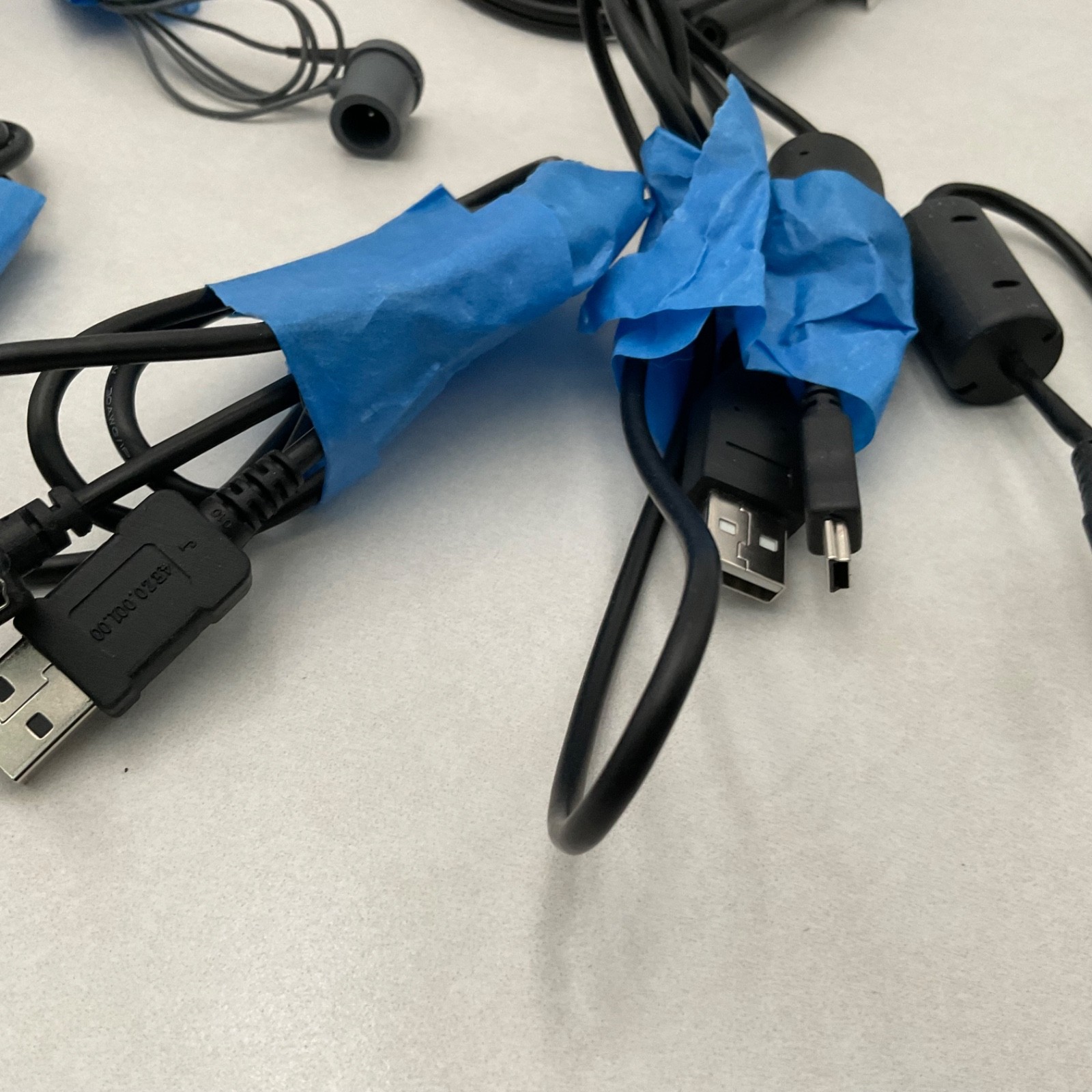 Mix Lot Electronic Cables USB Power Cords Mini USB Samsung Adapter ComputerCable