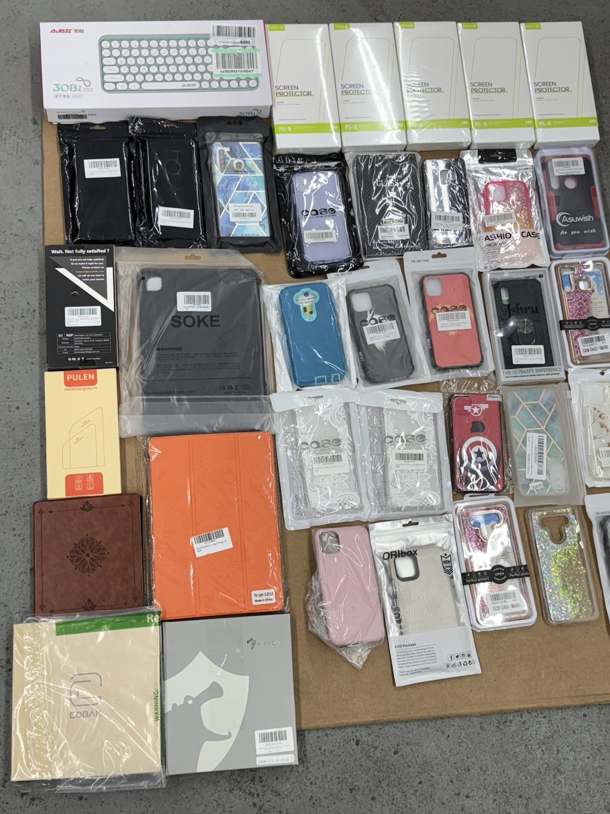 AMAZON WHOLESALE LOT OF 49 ELECTRONICS ACCESSORIES, KITCHENWARE, BEDDING + MORE