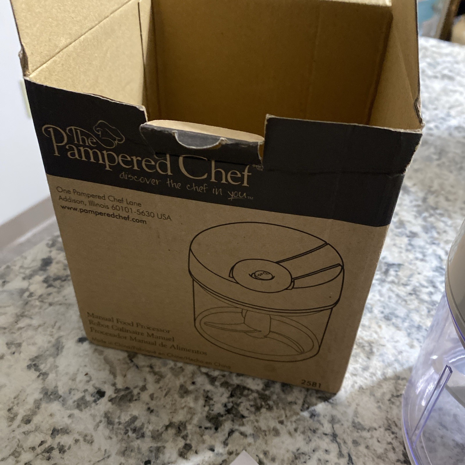 Pampered Chef Manual Food Processor 2581 Chopper New In Box Open Box Clear Bowl