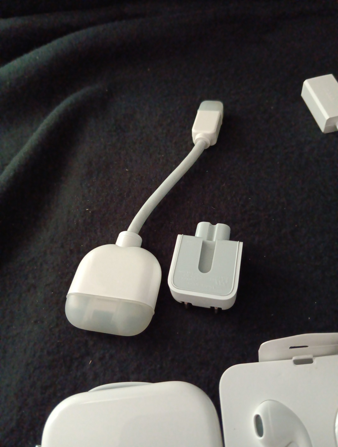 Various Apple Accessories Lot Of 8