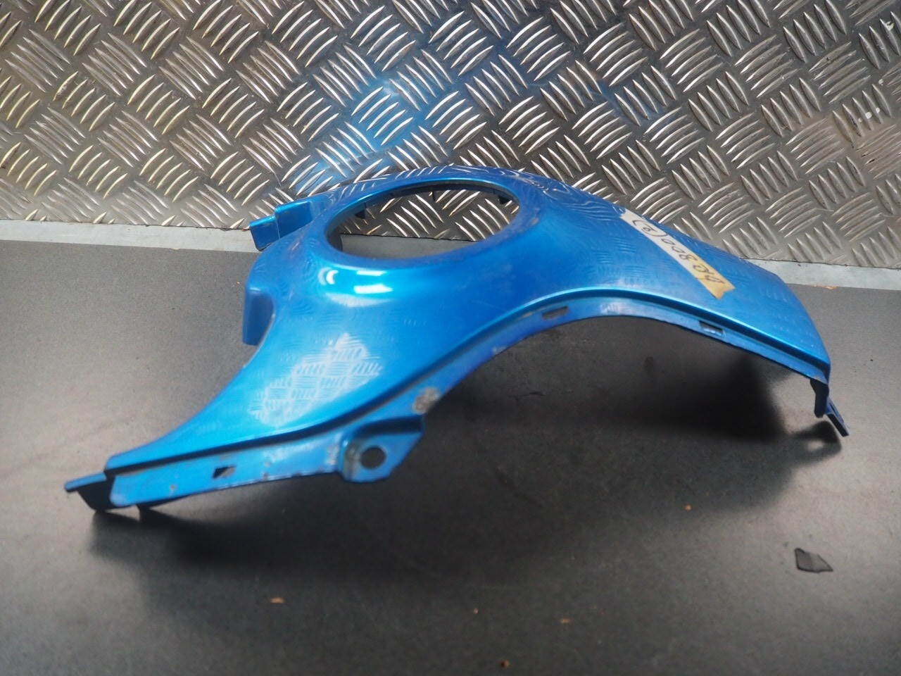 SUZUKI DR800 1992 94413-31D00 FUEL TANK COVER 12858