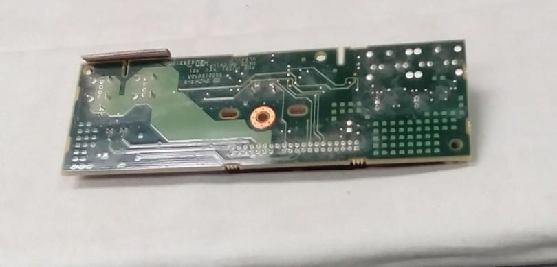 Dell 0TP004 I/O Front Panel mit Kabel 2xUSB 2×3,5mm PWA CN312 PWB HU391 Rev A00