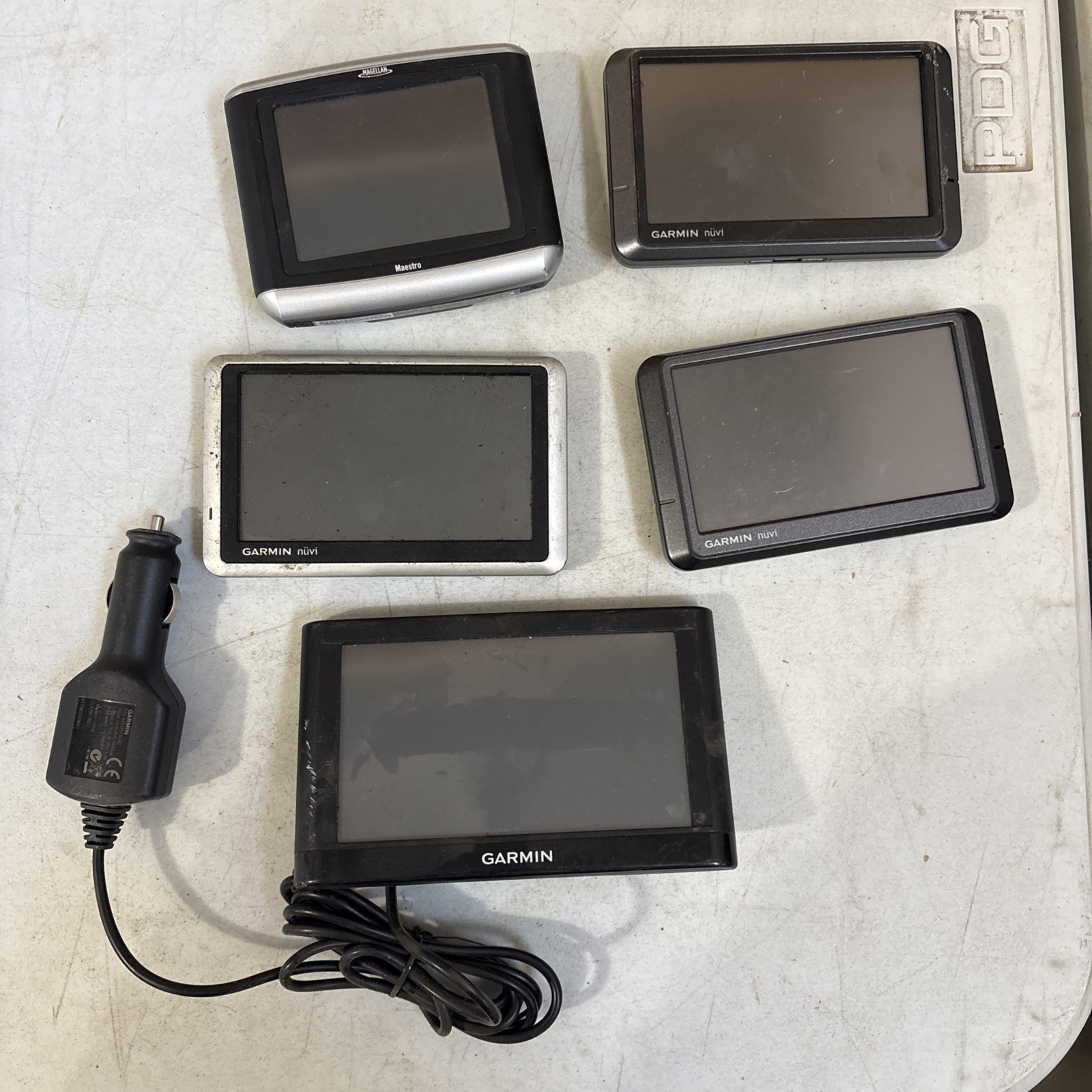 Lot Of 5 GPS Monitors GARMIN UNTESTED FOR PARTS OR REPAIR