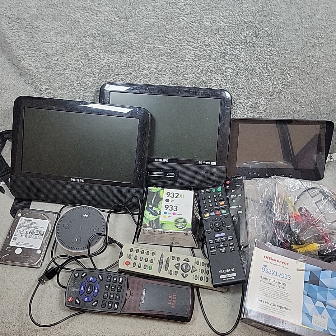Mixed Electronics Lot DVD Player Remotes Toshiba Drive Echo Dot Parts