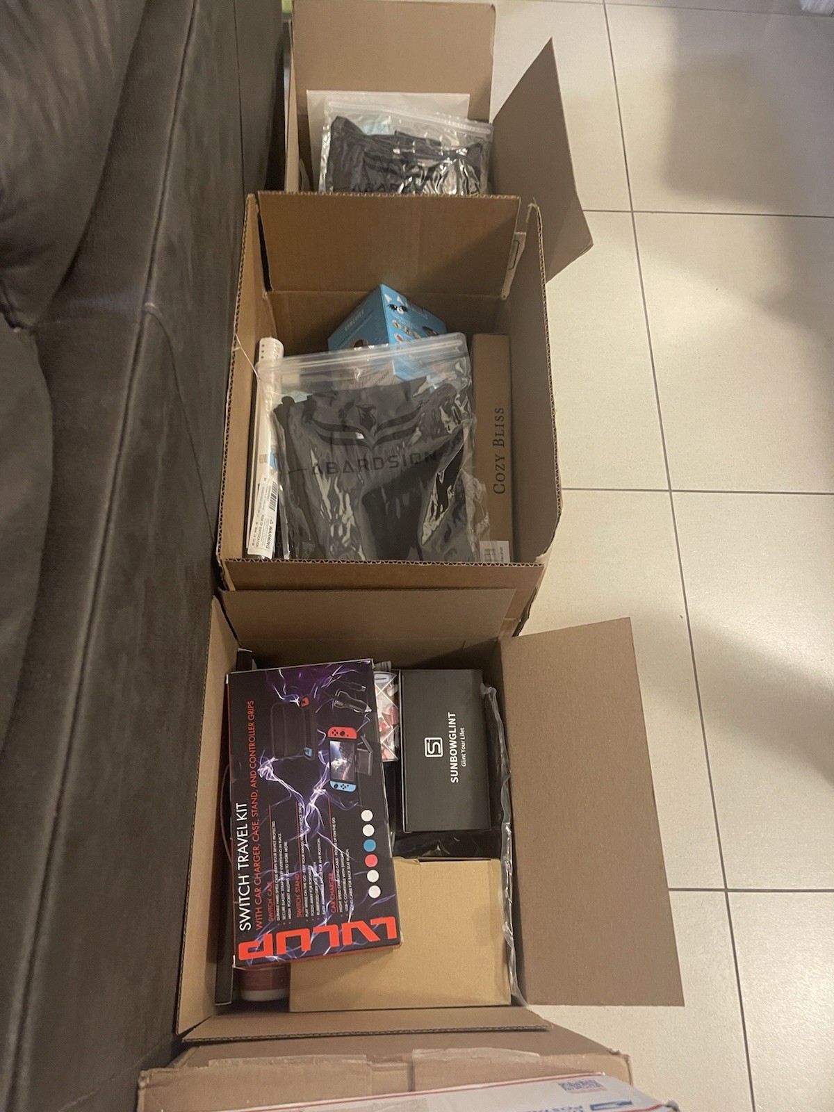 Mystery Box – 20 Items + Bonus Gift Lenovo Chromebook & Charger 15LBS! Box #5