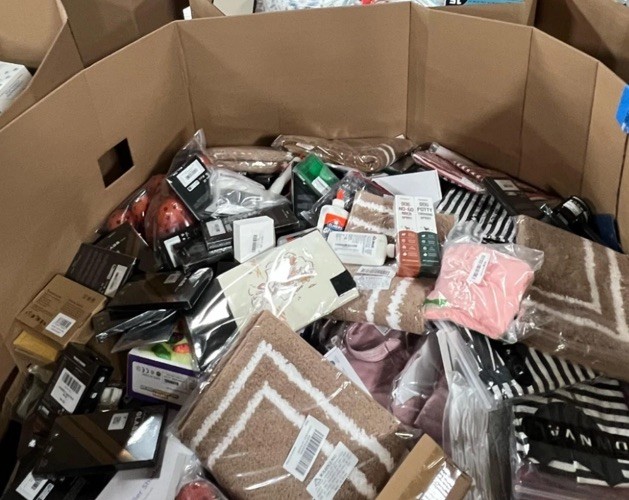 BIG Mystery Box – 10 Pcs – Overstock, Random Items, Surprise Gifts, NEW UNOPENED