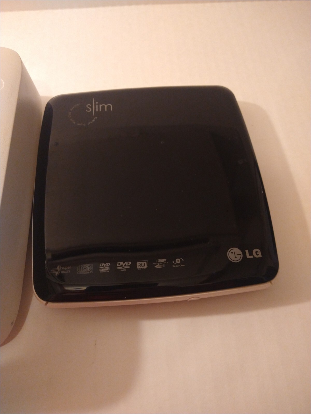 Lot of Electronics. LG and Ruckus. READ DESCRIPTION