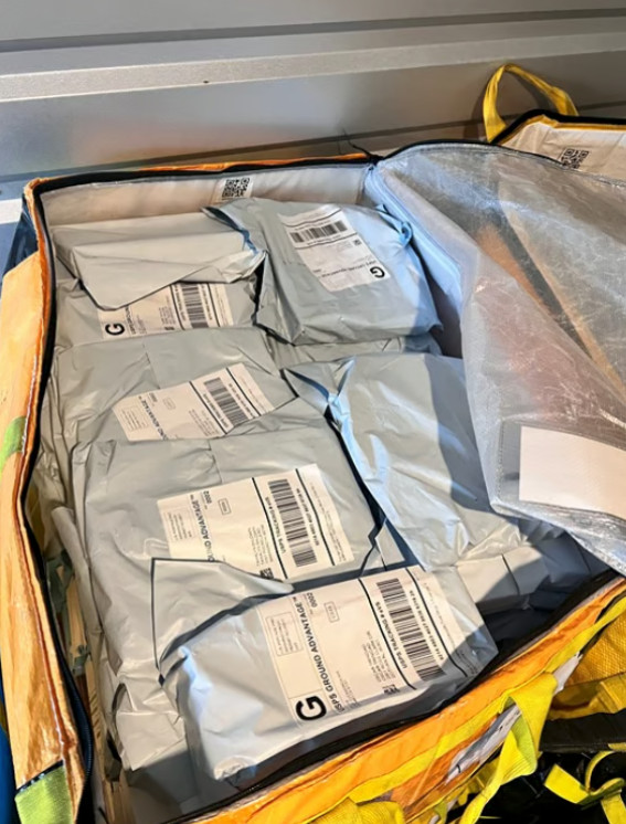 Amazon Overstock Boxes $350+ or $200 Wholesale Liquidation Overstock & Returns