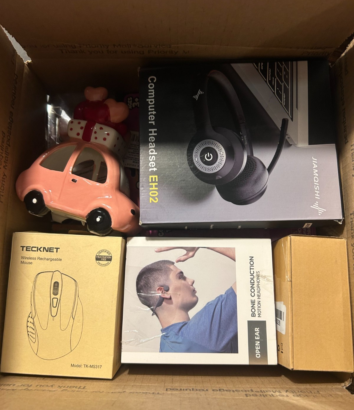17x assorted amazon lot electronics & accessories all manifest x reseller