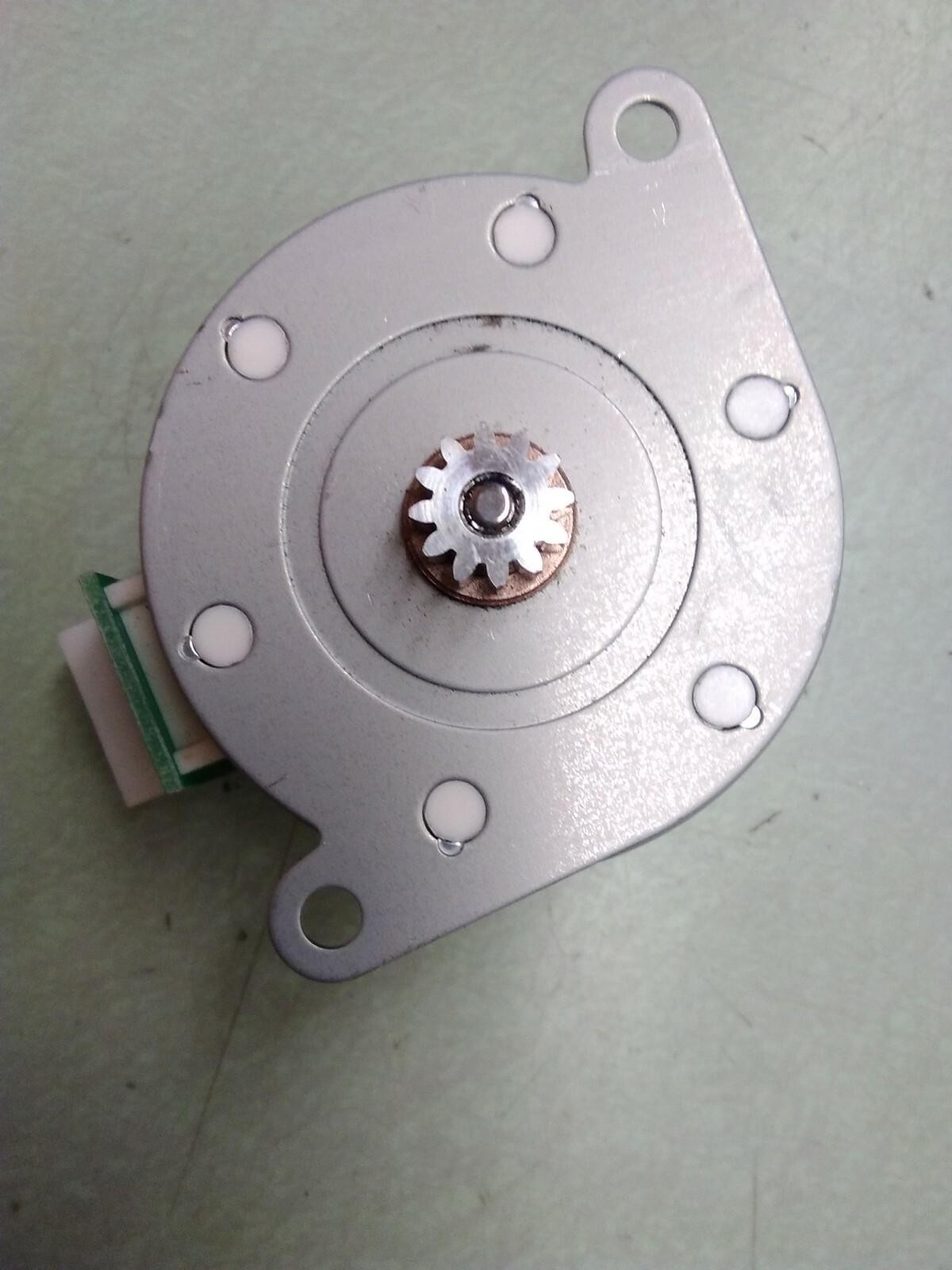 NMB-MAT PM42L-048-SZB3 STEPPER MOTOR