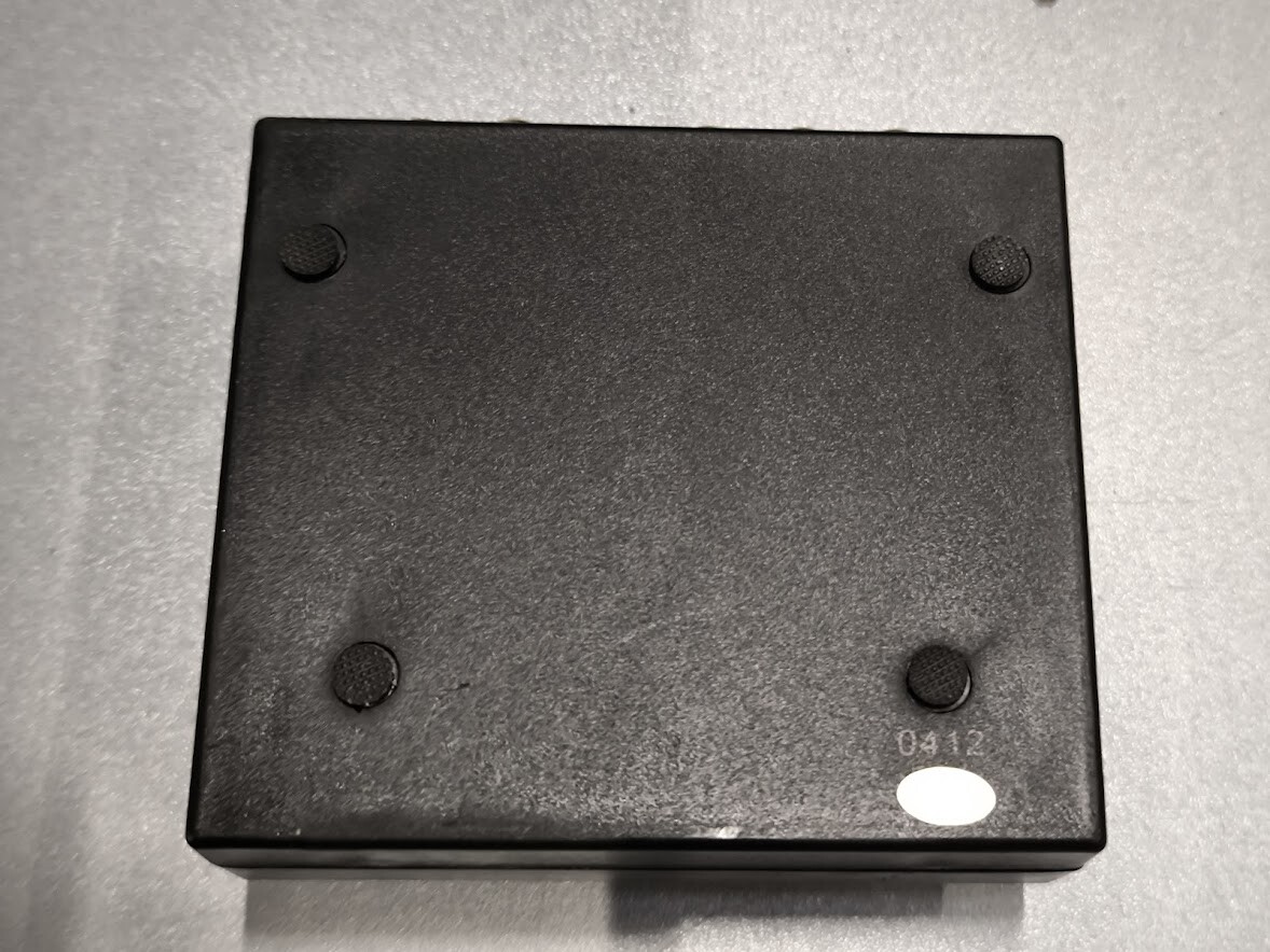 SkyTronic 3-Way Audio/Video Input Selector – Used, Scratches