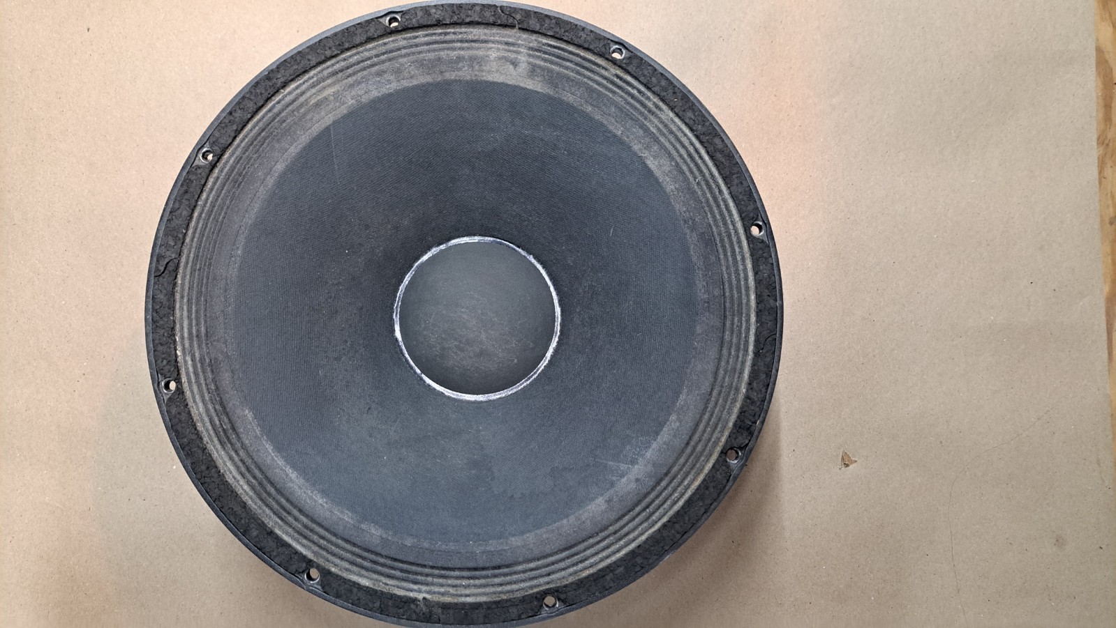 Lot of 8-10 Assorted Speakers – Yamaha & Mixed Brands