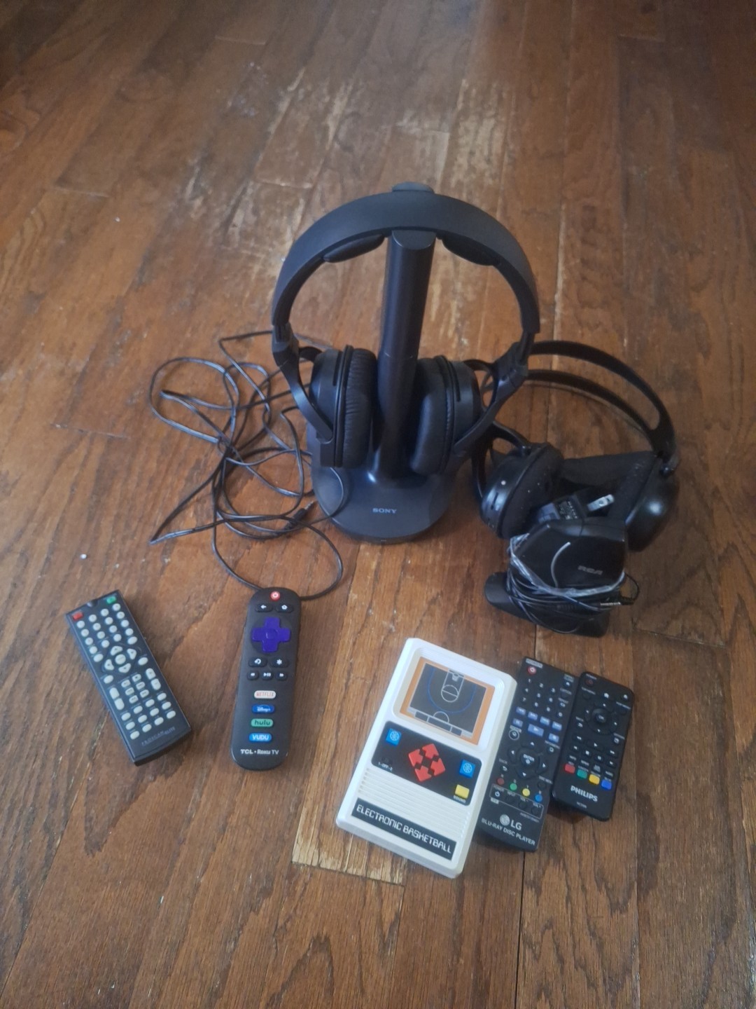 Mixed Lot Electronics. Sony & RCA Older Headphone Sets, Remotes, & Mattel Game!