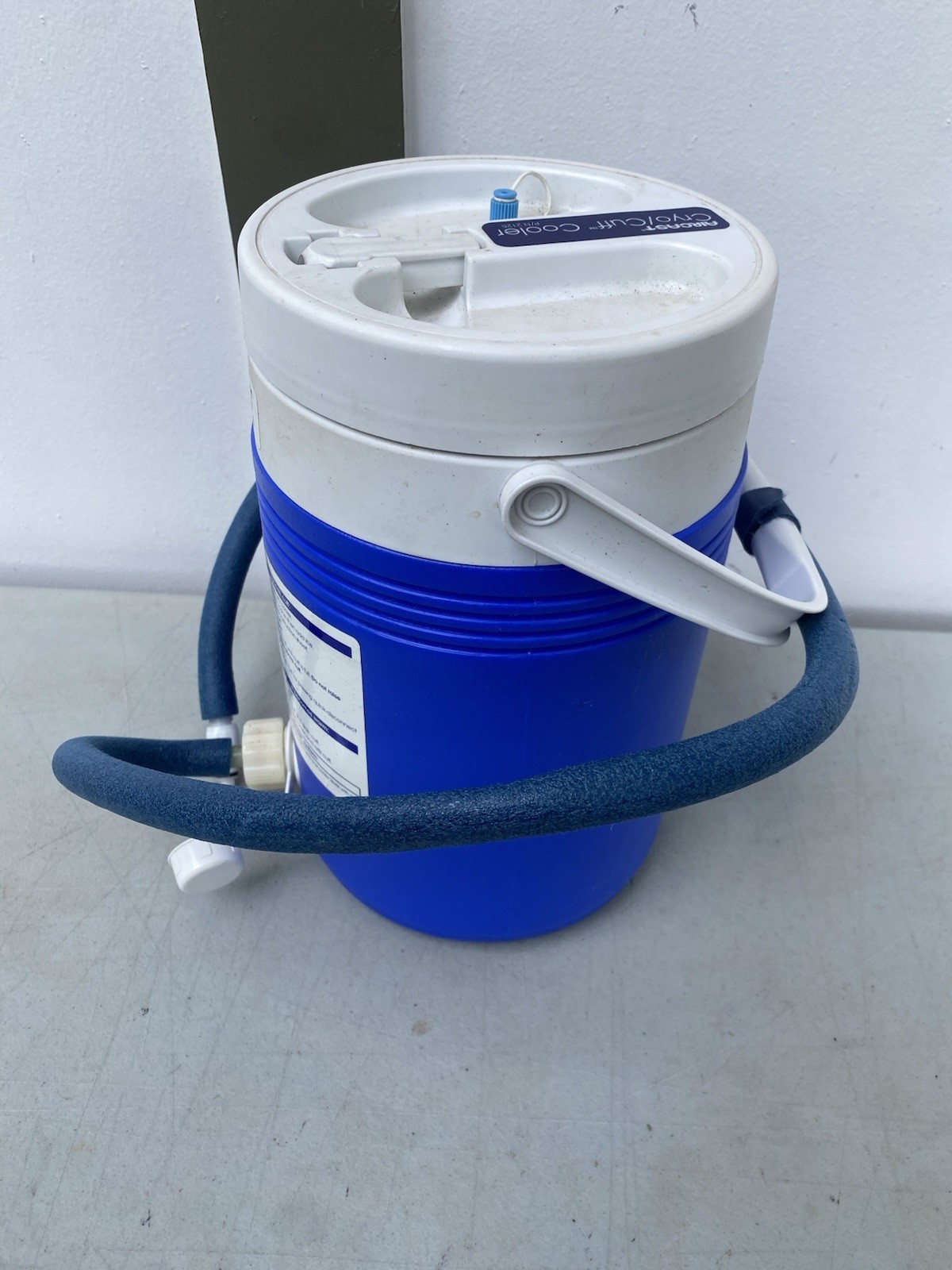 Aircast Cryo Cuff Cooler w Hose Preowned COOLER ONLY No Pad