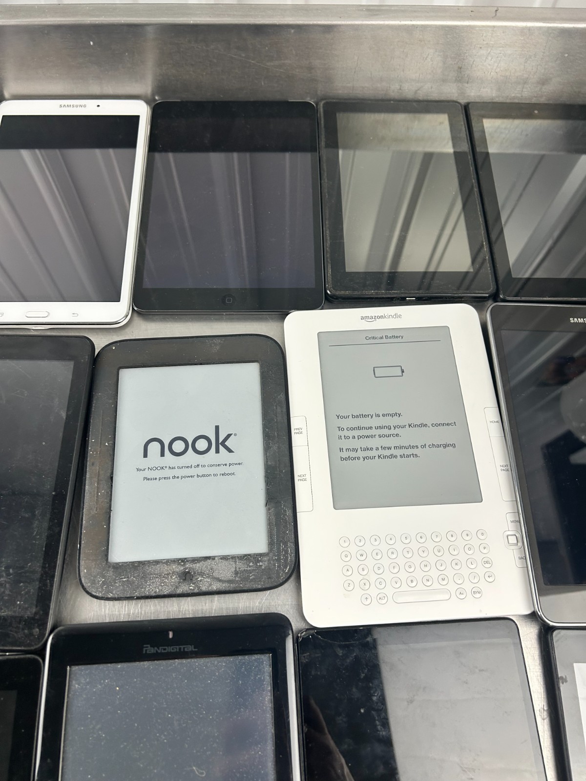 Mixed Lot of Tablets & Others Nook Apple Ipad Samsung Surface Amazon