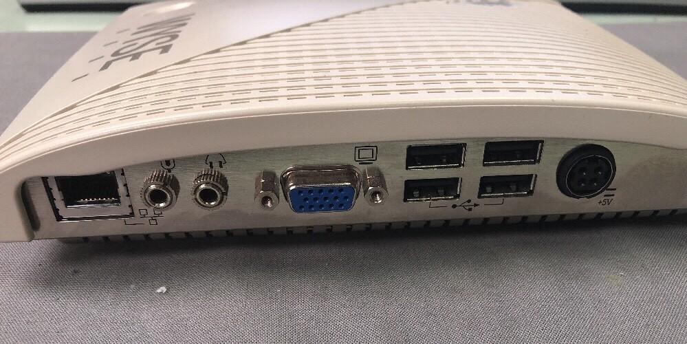 Wyse Winterm Thin Client WT3235LE 902024-21 WIN CE. NET 4.2 PRO