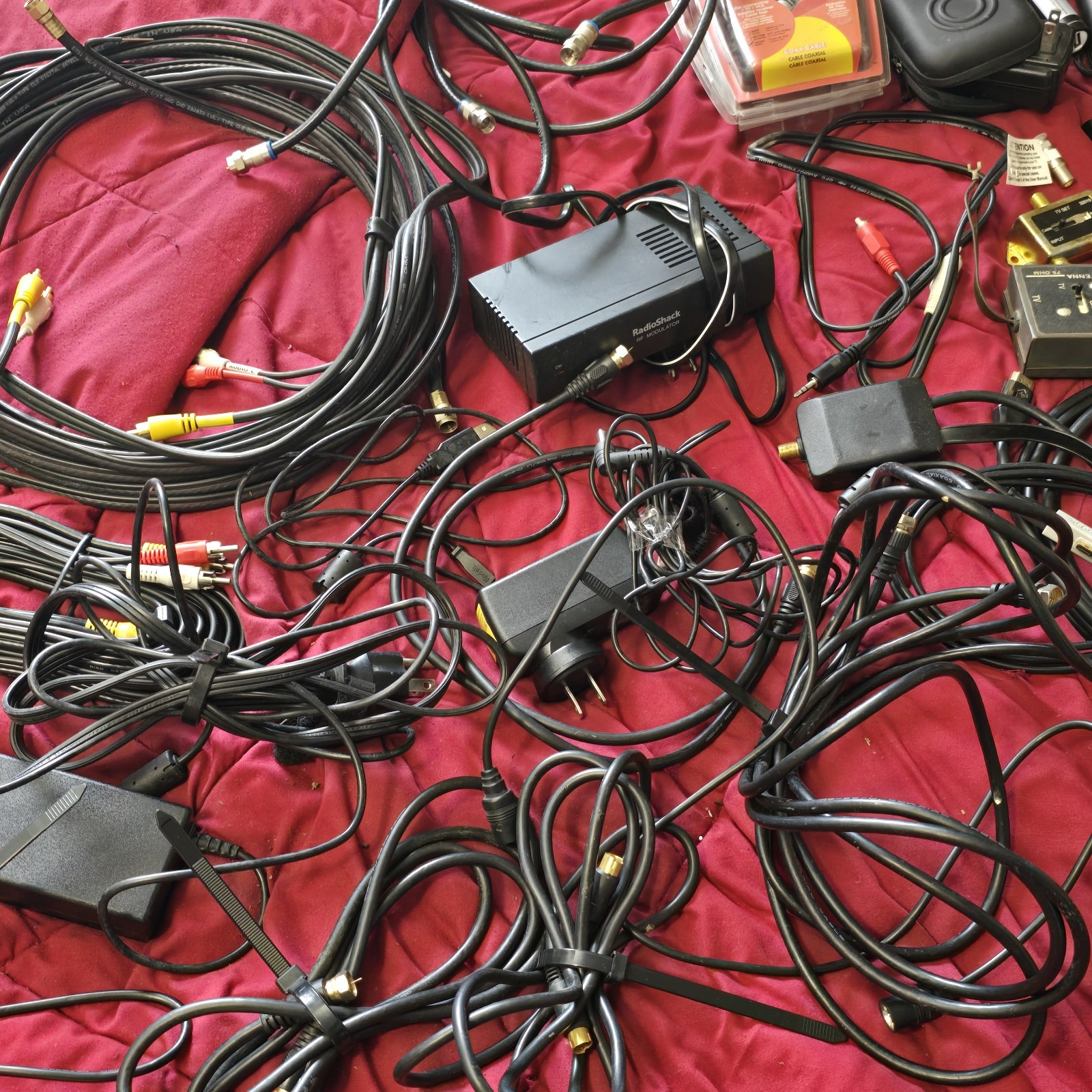 BIG LOT Vintage Electronic Cables, Chargers, Adapters, Connectors, Switches MORE