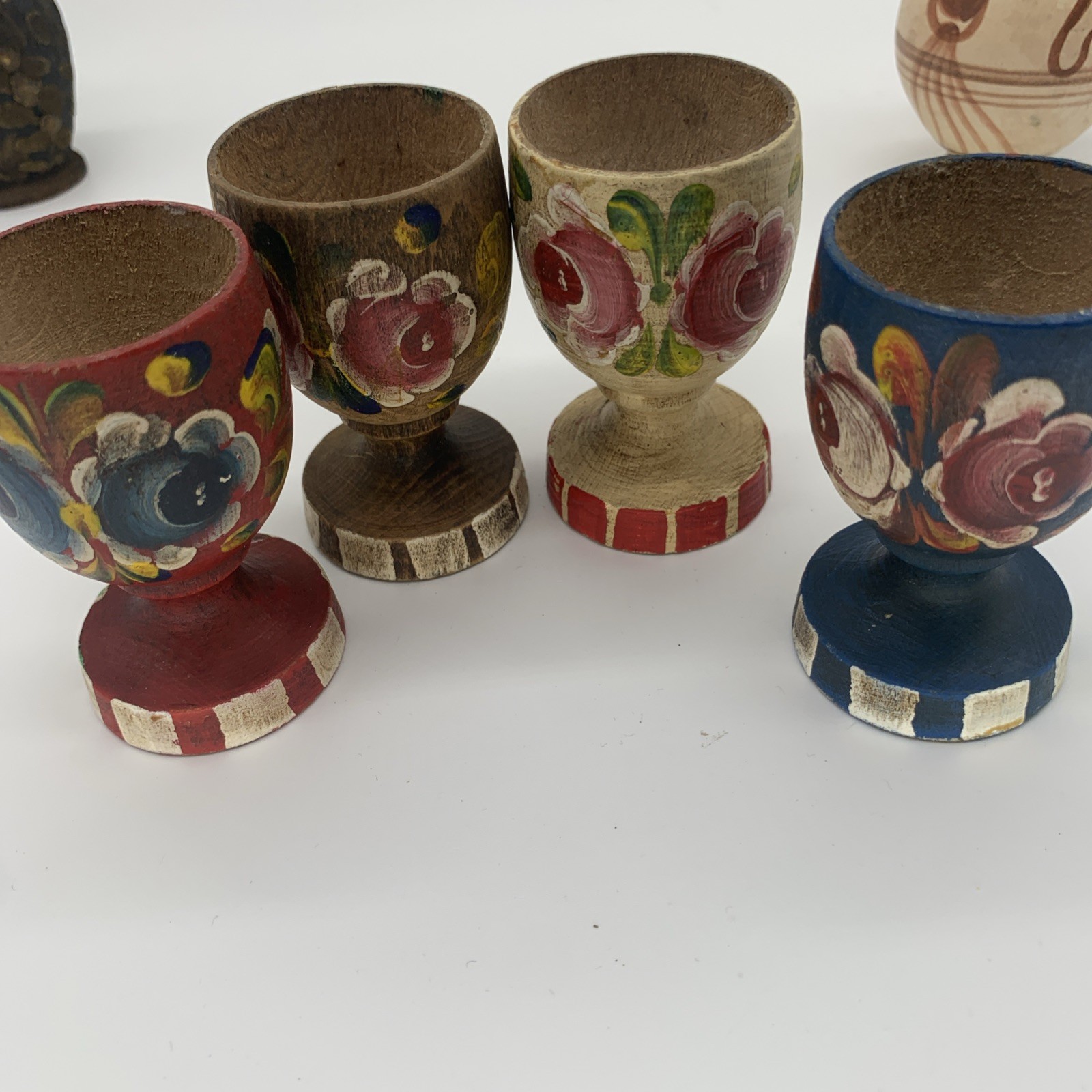 Miscellaneous Lot Collection 4 Wooden Egg Cups, Ceramic Vase, Mini Wood Vessel
