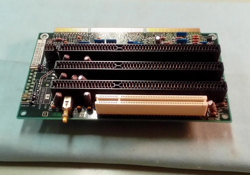 Compaq 270882-001 007244-001 007245-000 ISA PCI Riser Board