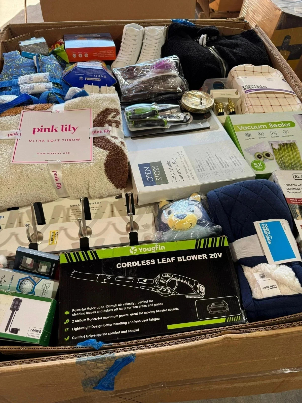 Bulk Liquidation Reseller Box Amazon Mixed Inventory General Merchandise Lot
