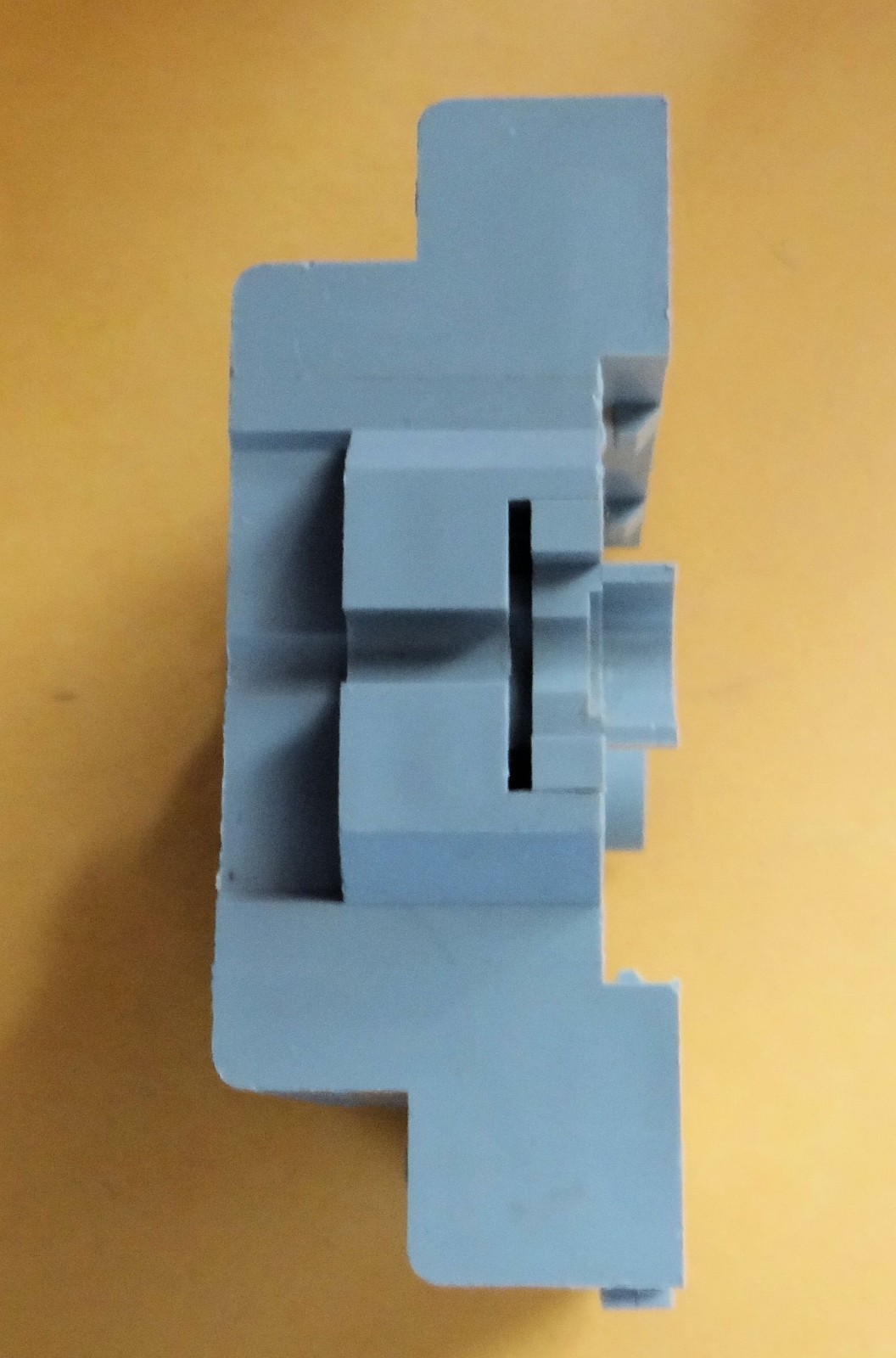 IDEC SH4B-05 10A 300V 14 Pin Relay Socket