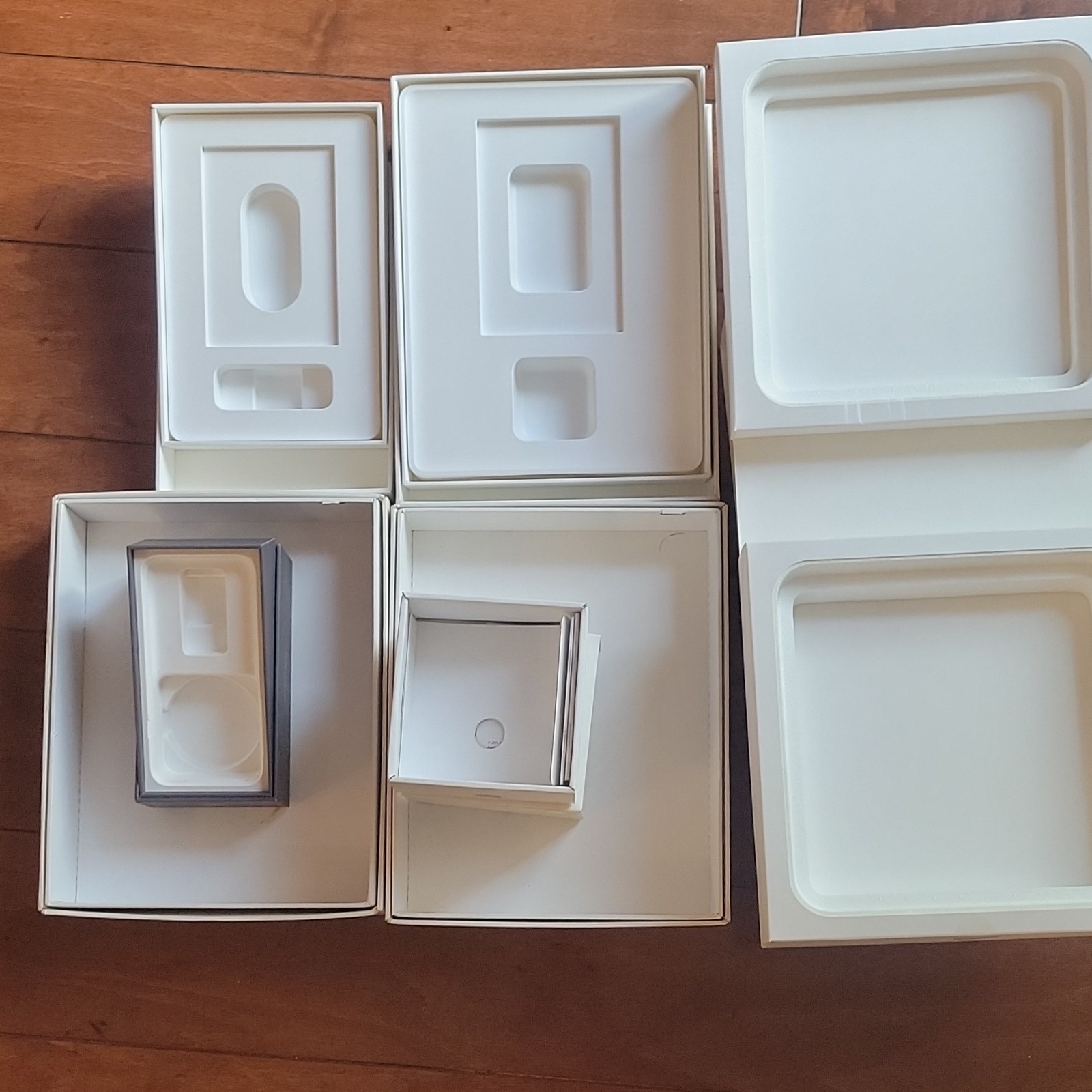 Empty boxes Apple iPad, iPhone, AirPort Express, Time Capsule Mixed Lot